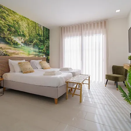 Lola, With Jacuzzi And Private Swimming Pool Villa *