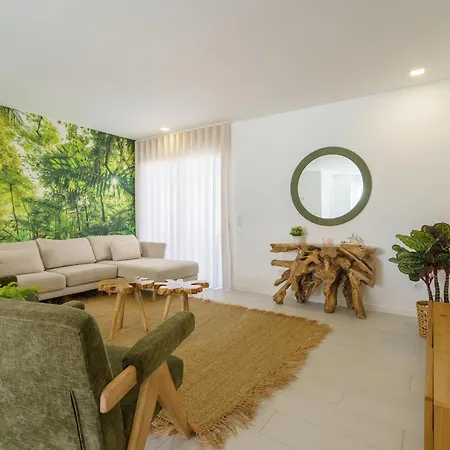 Lola, With Jacuzzi And Private Swimming Pool *