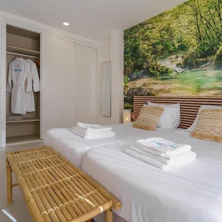 Вилла Villa Lola Luxury Villa With Private Pool And Jacuzzi Santa Barbara (Lisbon)