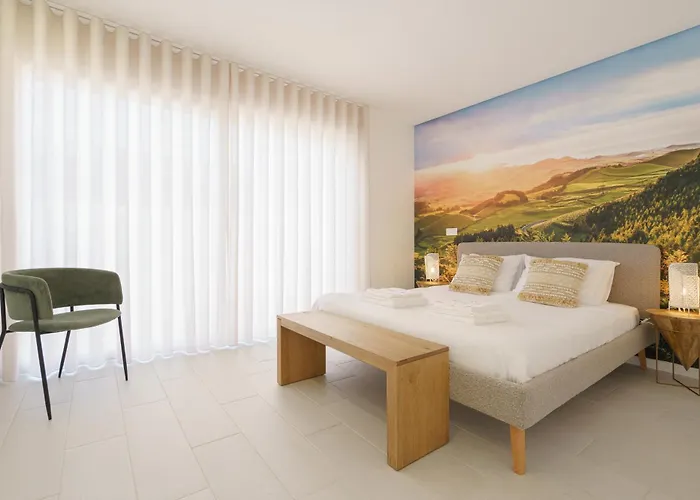 Lola, With Jacuzzi And Private Swimming Pool Santa Barbara (Lisbon)